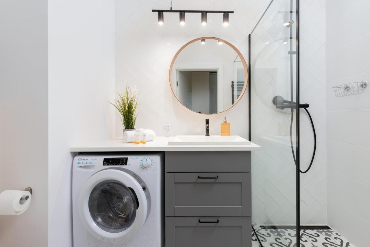 Baltic Nomad Studio Bastion Walowa Old Town By Noclegi Renters Gdansk Bagian luar foto